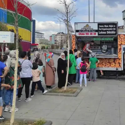 Hayır Lokması - Lokma Siparişi - Lokma Döktürme - İstanbul Lokmacı - Lokmacı - İstanbul Lokma ile Lokma Hayrı